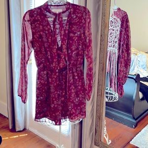 Lightweight romper with pockets